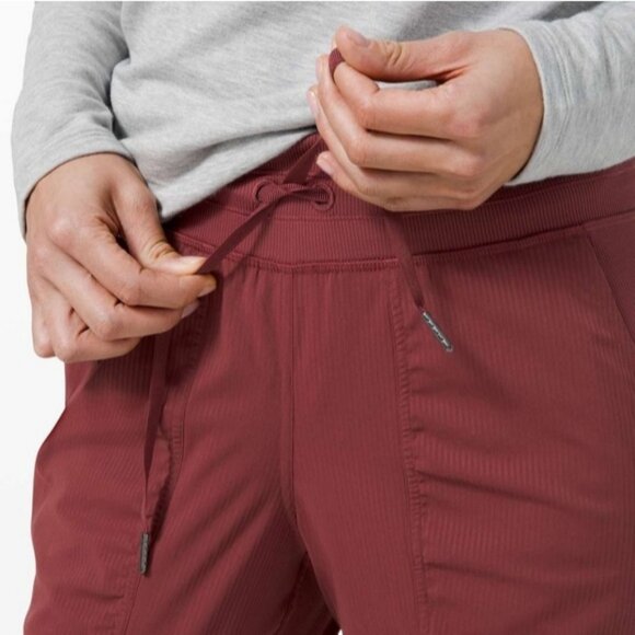 Lululemon Dance Studio Jogger Savannah Like New - Picture 5 of 11